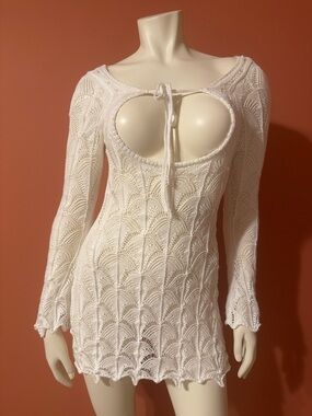 Women’s Beach White Crochet Long-Sleeve Dress